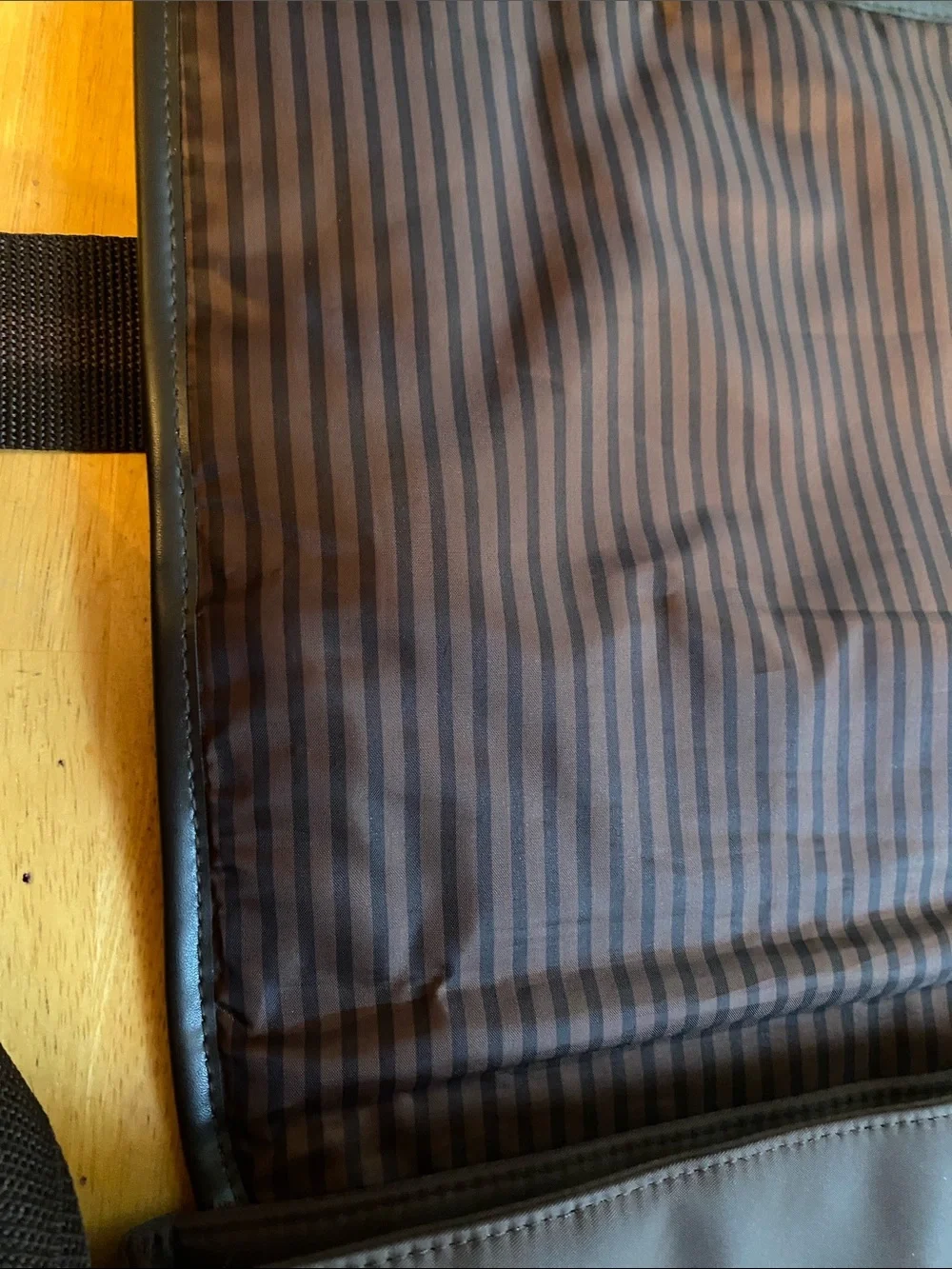 Givenchy Parfume Crossbody Nylon Messenger Bag Brown 15x11x3” like new